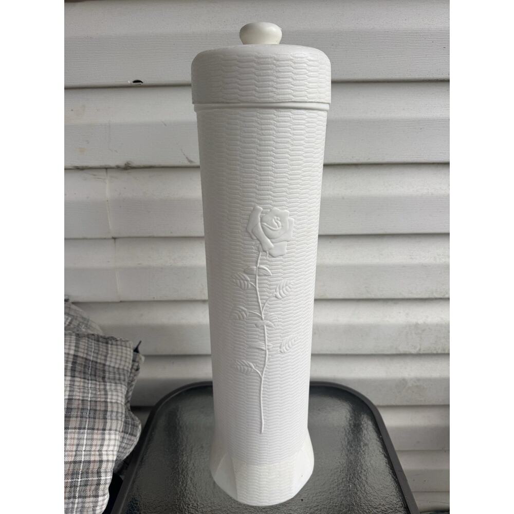 Vintage Breamco Plastic Blow Mold Toilet Paper Roll Holder MCM Rose Floral